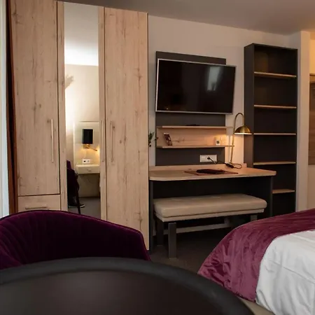 Serviced Apartments, Selbst-check-in فندق