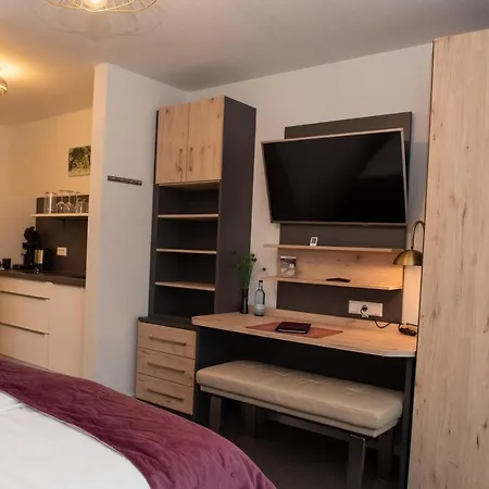 Serviced Apartments, Selbst-check-in فندق Amtzell